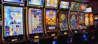 Bàn Live Casino với dealer trực tiếp tại nền tảng msi lol